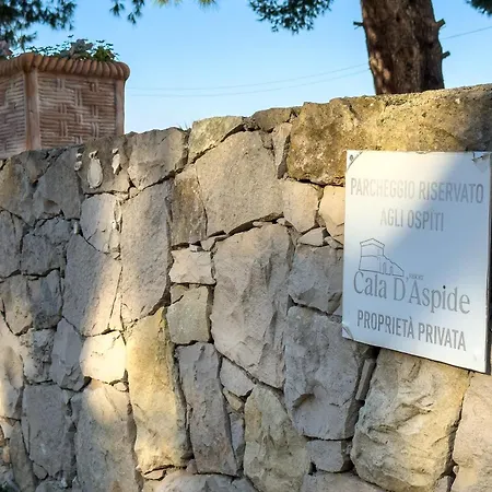 Cala D'aspide Santa Caterina (Lecce)